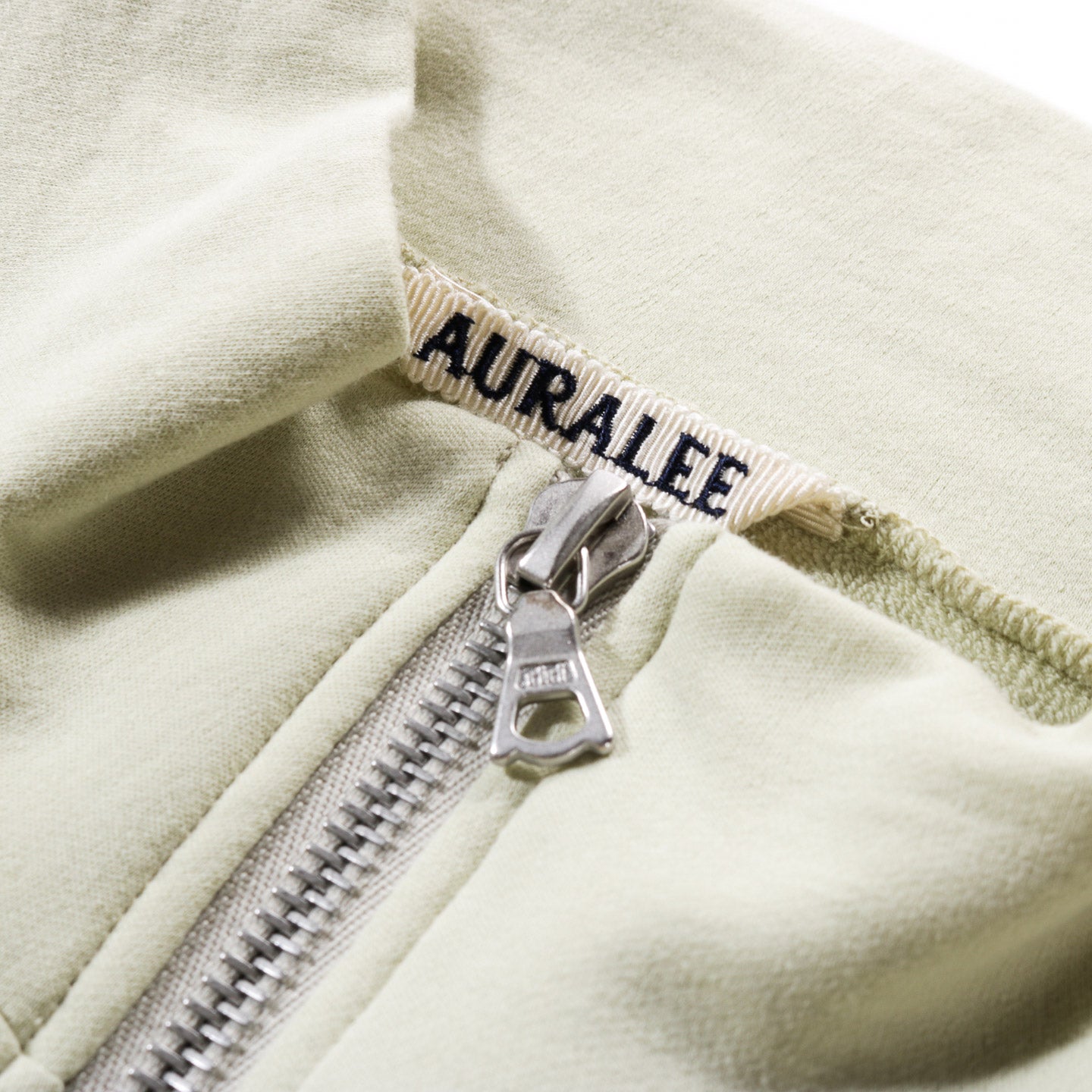 AURALEE ELASTIC HIGH GAUGE SWEAT HALF ZIP P/O PISTACHIO