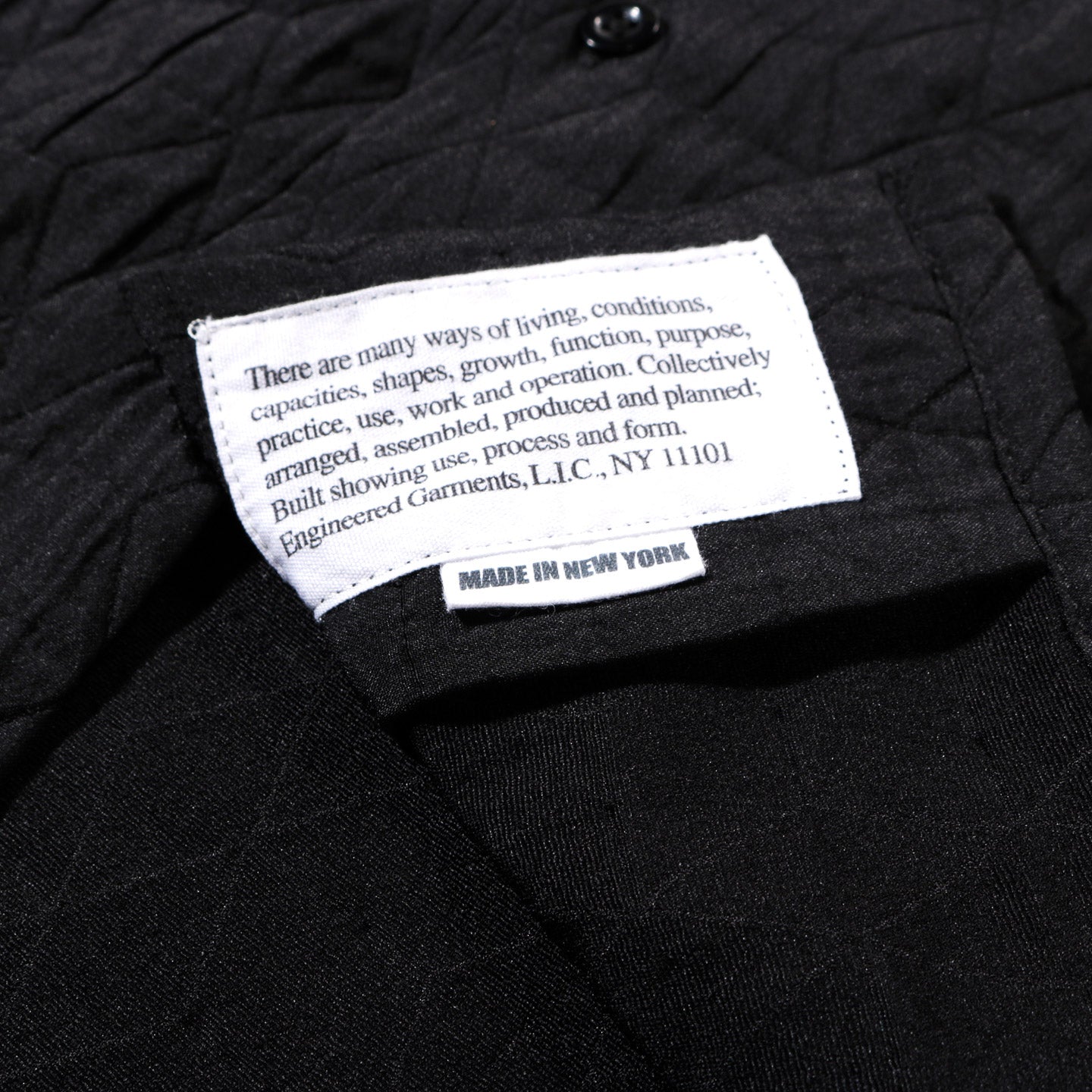 ENGINEERED GARMENTS CLASSIC SHIRT BLACK POLY GEO QUILT