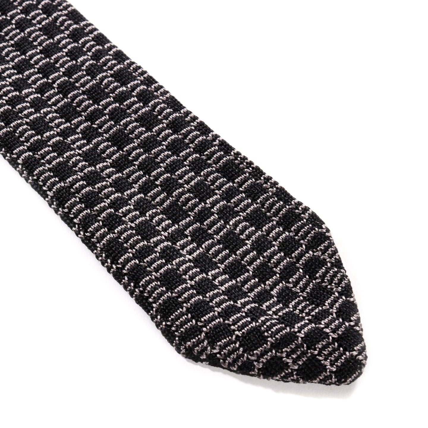 MFPEN FORMAL TIE BLACK / GREY LADDER SILK