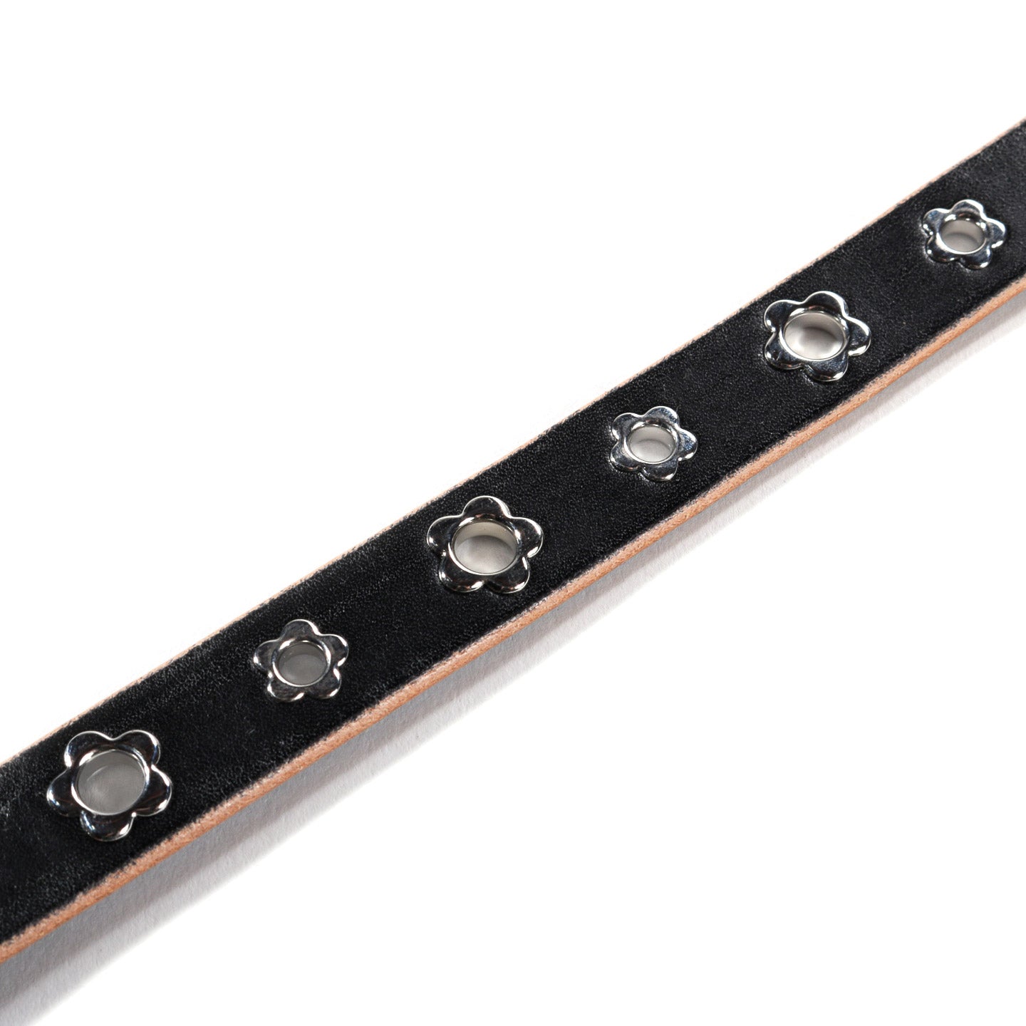 OUR LEGACY 2CM BELT FLOWERS ON BLACK LEATHER